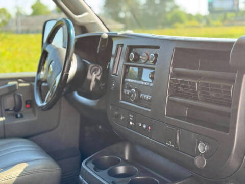 2019 Chevrolet Express 2500