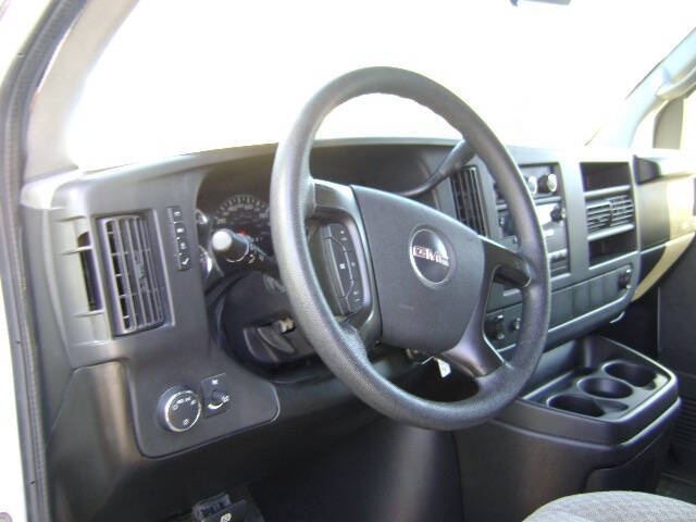 2008 GMC Savana LS 3500