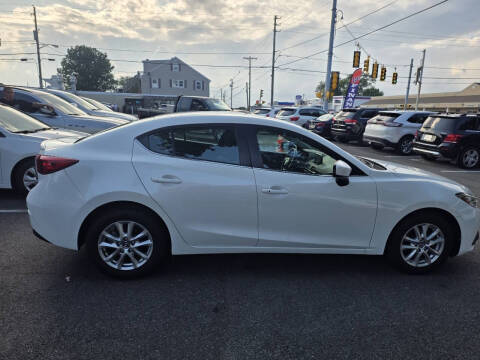 2015 Mazda MAZDA3 i Touring
