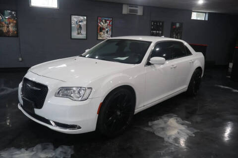 2016 Chrysler 300