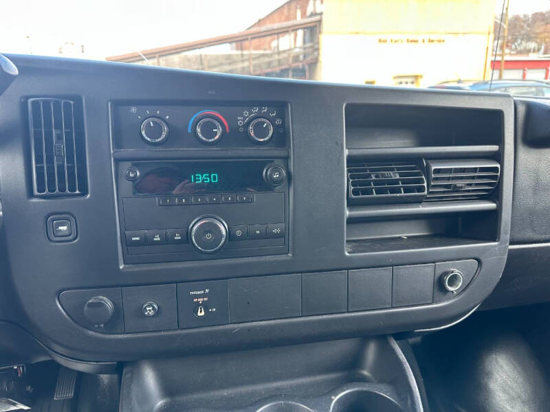 2011 Chevrolet Express 3500