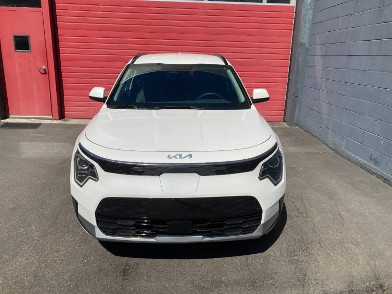 2024 Kia Niro EV Wind
