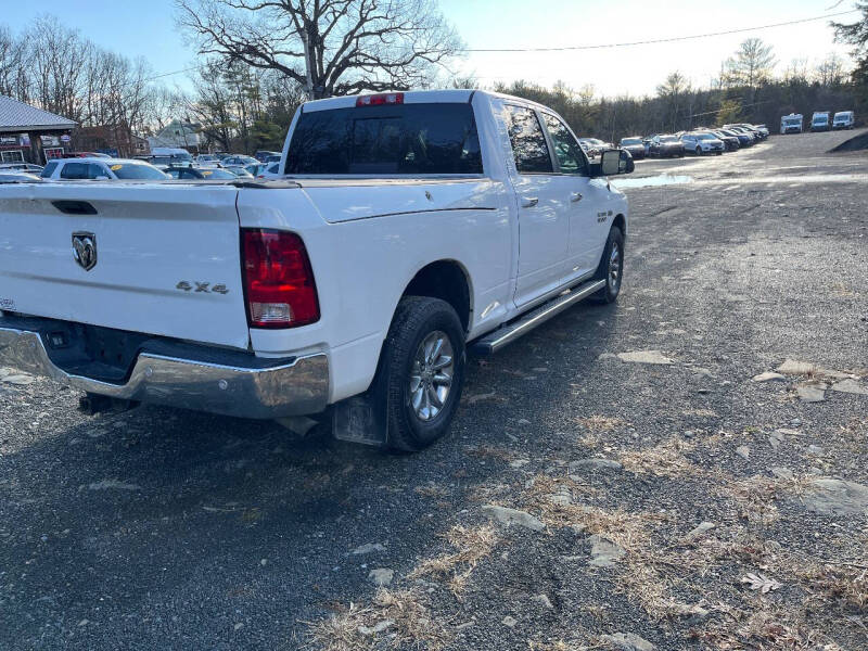 2014 RAM Ram 1500 SLT photo 6