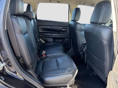 2020 Mitsubishi Outlander SEL