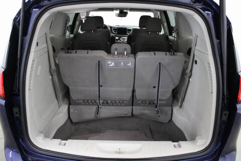 2020 Chrysler Pacifica Touring