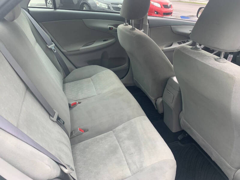 2009 Toyota Corolla LE