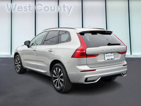 2025 Volvo XC60 B5 Plus Dark Theme