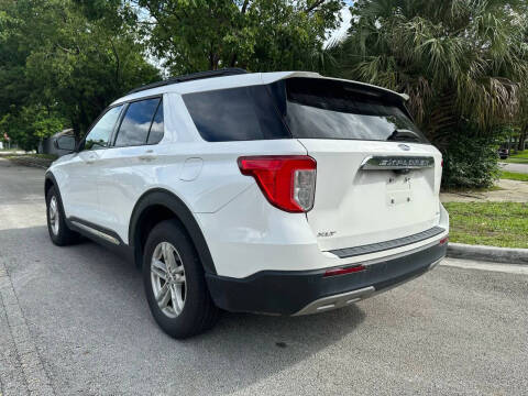 2022 Ford Explorer XLT