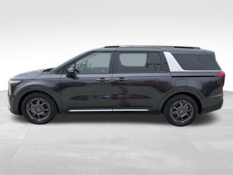 2025 Kia Carnival SX