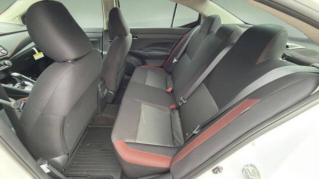 2025 Nissan Versa SR