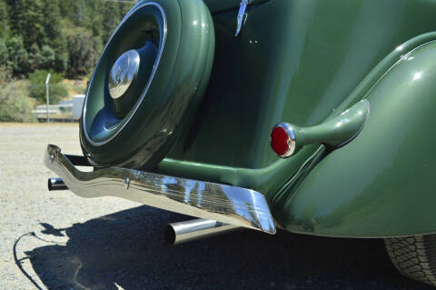 1936 Ford Deluxe