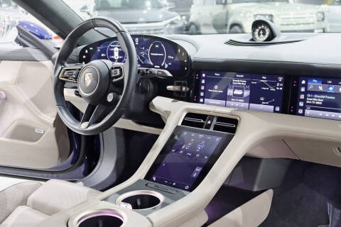 2020 Porsche Taycan Turbo