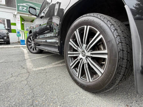 2020 Lexus LX 570 Three-Row