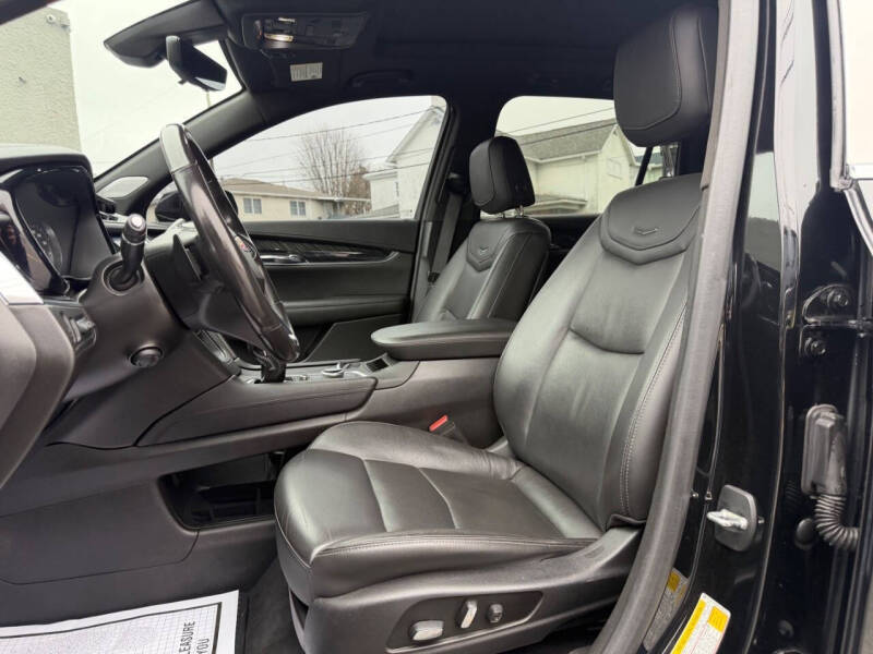 2020 Cadillac XT6 Premium Luxury