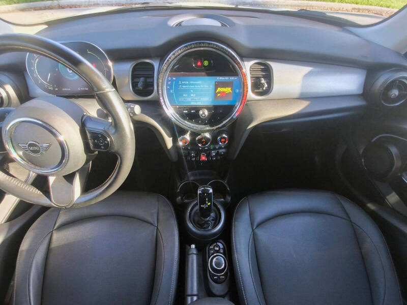 2023 MINI Hardtop 4 Door Cooper