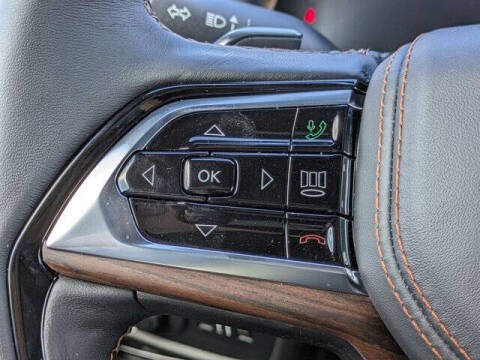 2025 Jeep Grand Cherokee Summit