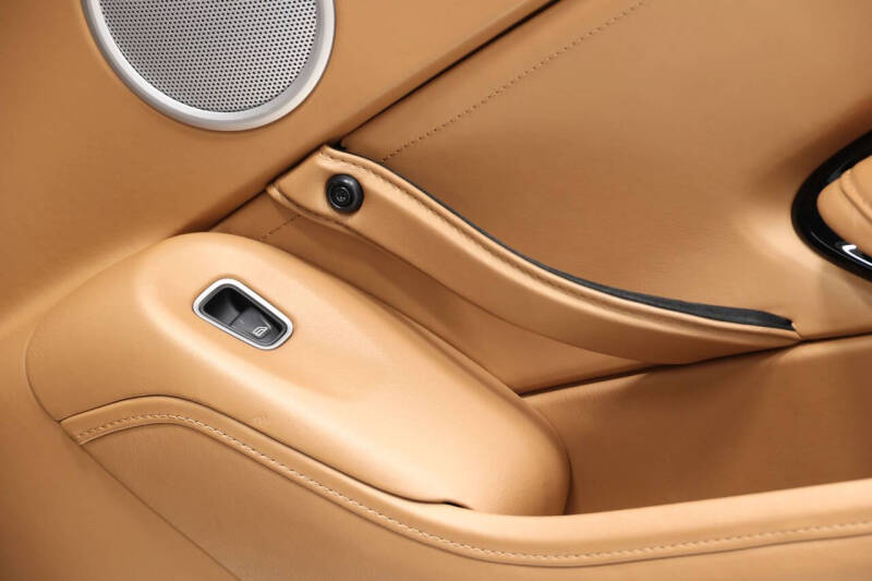 2019 Aston Martin Vantage