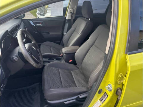 2017 Toyota Corolla iM