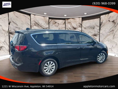 2018 Chrysler Pacifica Touring Plus