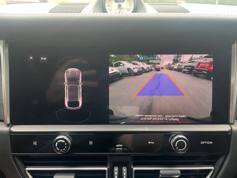 2024 Porsche Macan GTS