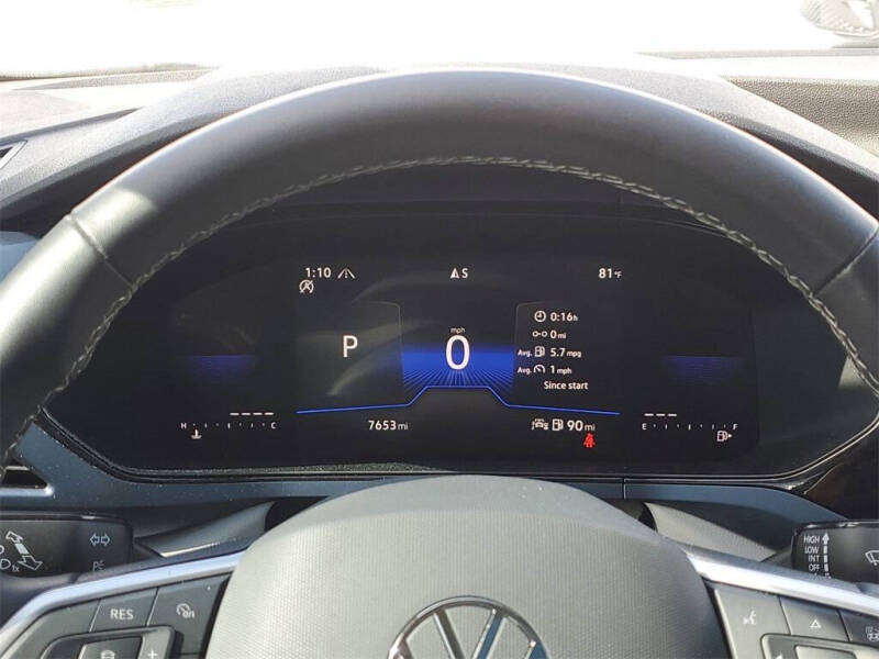 2024 Volkswagen Taos SE 4Motion