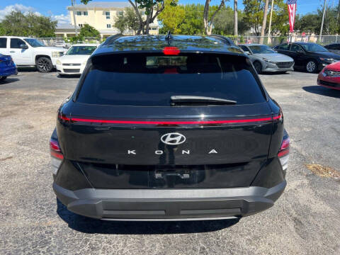 2024 Hyundai Kona SEL