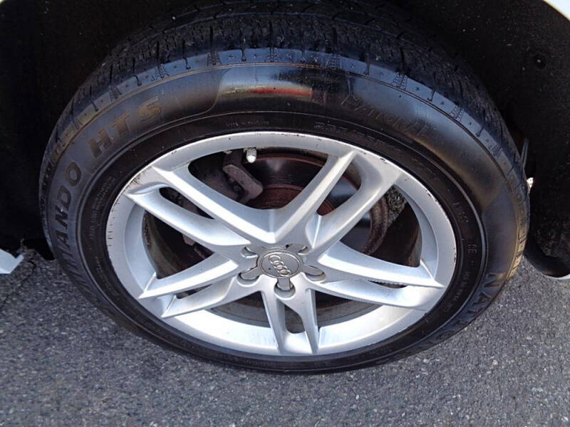 2016 Audi Q5 2.0T quattro Premium Plus