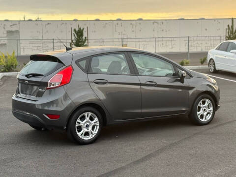 2015 Ford Fiesta SE