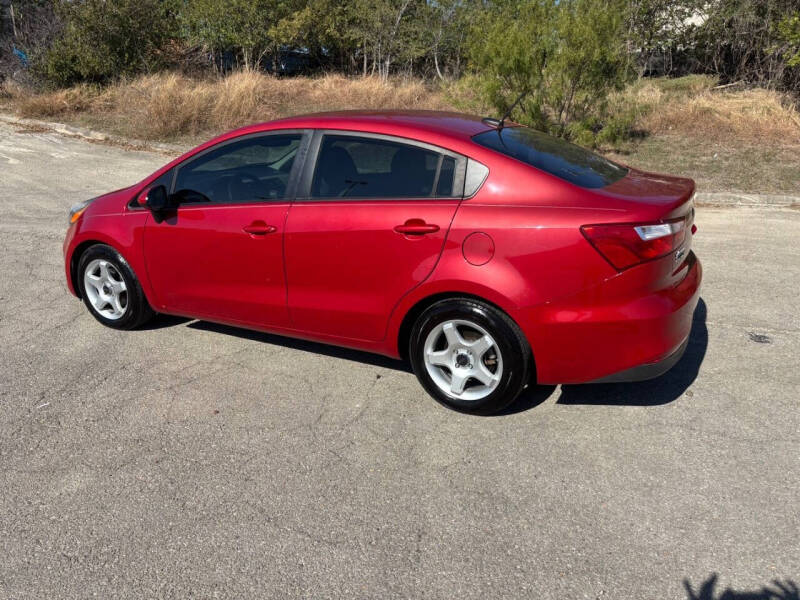 2016 Kia Rio EX