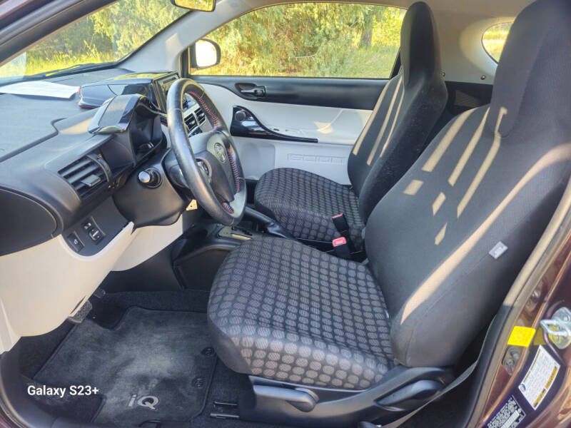 2013 Scion iQ