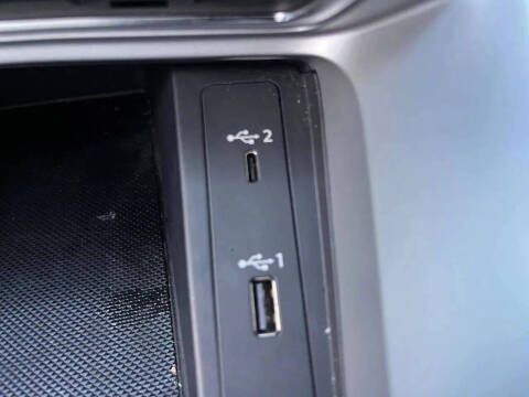 2019 Audi Q3 quattro Premium 45 TFSI