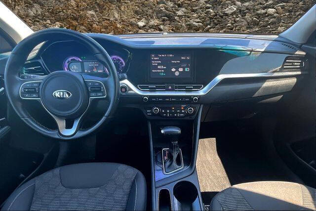 2021 Kia Niro LXS