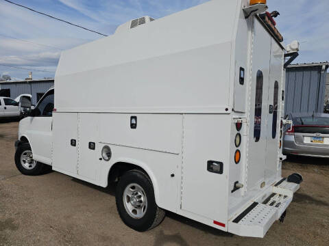 2014 Chevrolet Express for sale at Kinsella Kars in Olathe KS