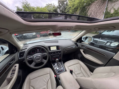 2011 Audi Q5 3.2 quattro Prestige