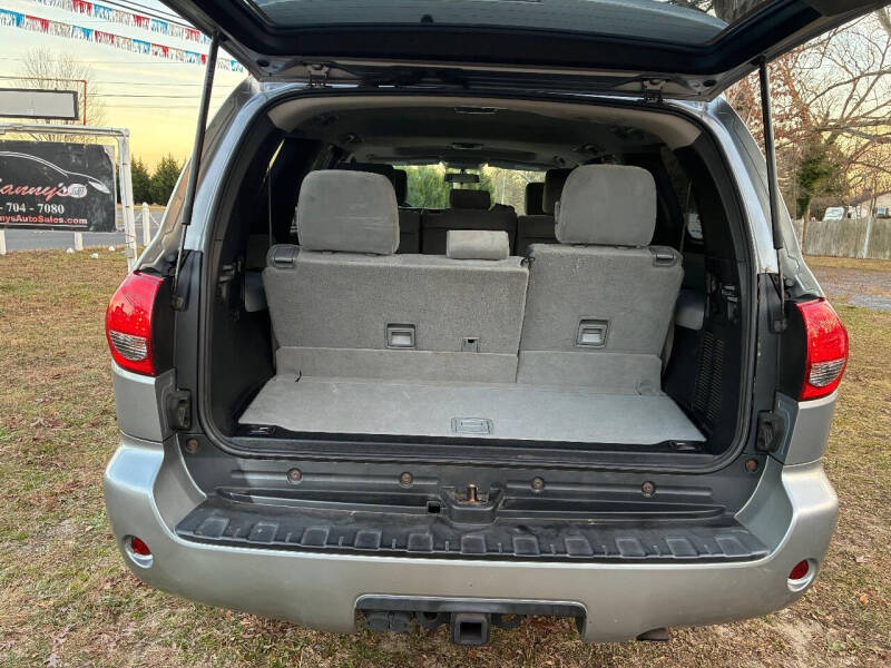 2013 Toyota Sequoia SR5