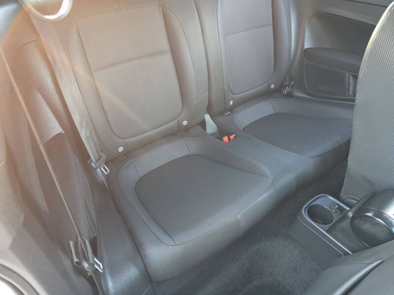 2016 Volkswagen Beetle 1.8T S PZEV