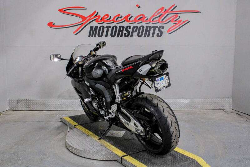 2005 Honda CBR1000RR