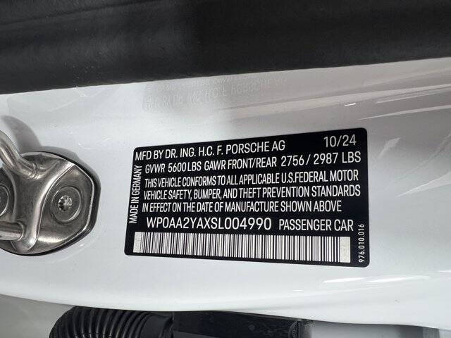 2025 Porsche Panamera 4