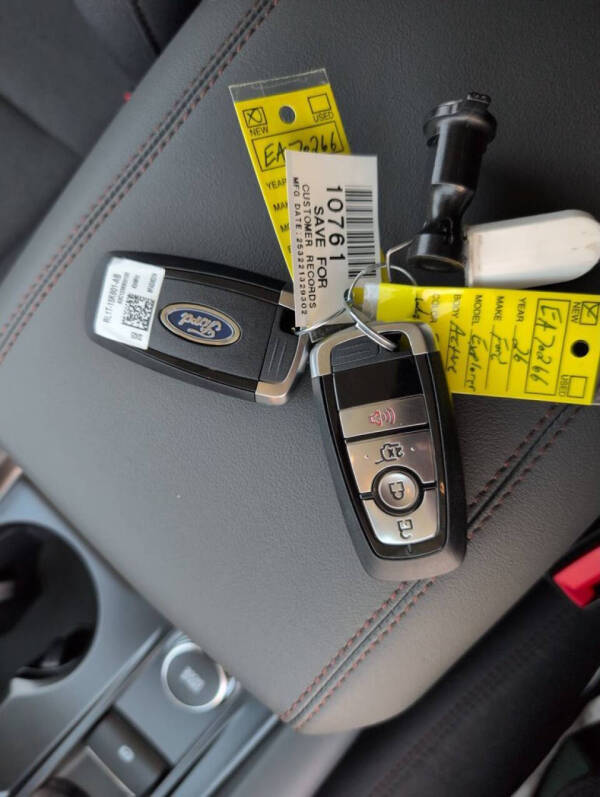 2026 Ford Explorer Active