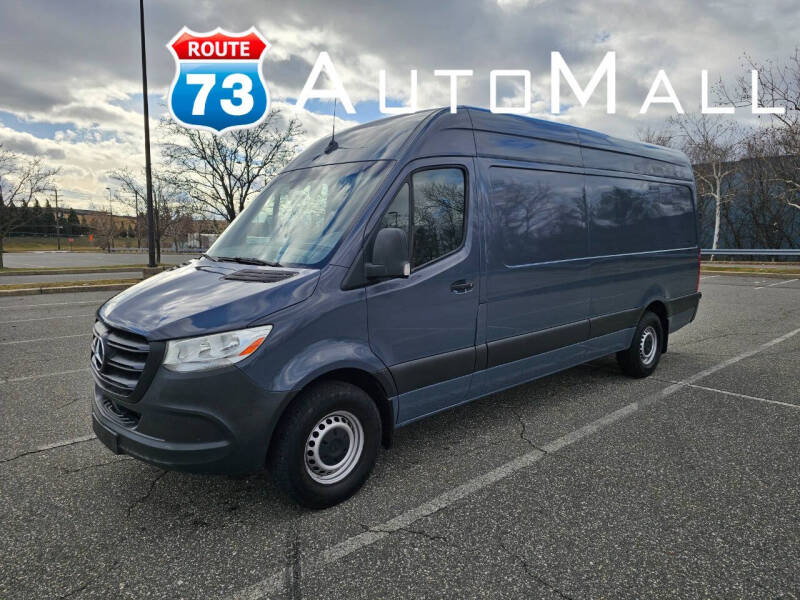 2019 Mercedes-Benz Sprinter Crew Van Base's photo