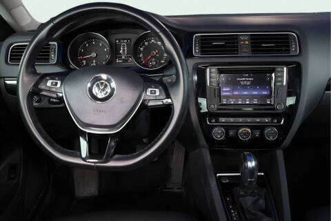 2017 Volkswagen Jetta 1.8T SEL