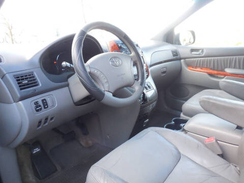 2006 Toyota Sienna XLE 7 Passenger