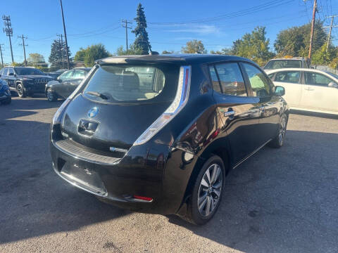 2011 Nissan LEAF SL