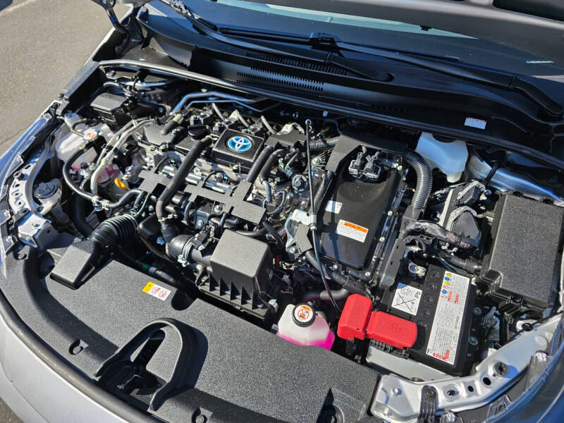 2022 Toyota Corolla Hybrid LE