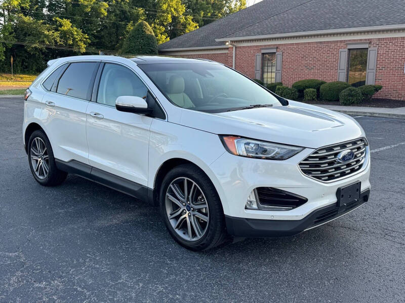 2020 Ford Edge Titanium