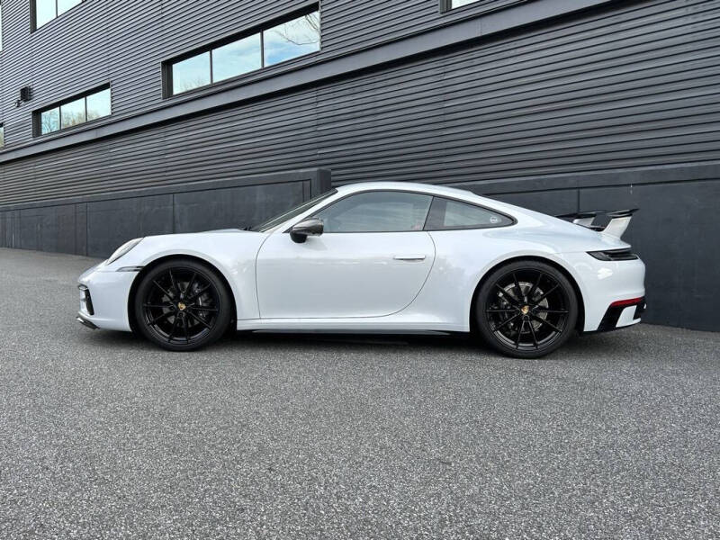 2024 Porsche 911 Carrera T