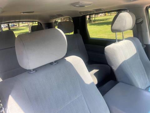 2016 Toyota Sequoia SR5