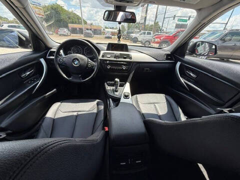 2015 BMW 3 Series 320i