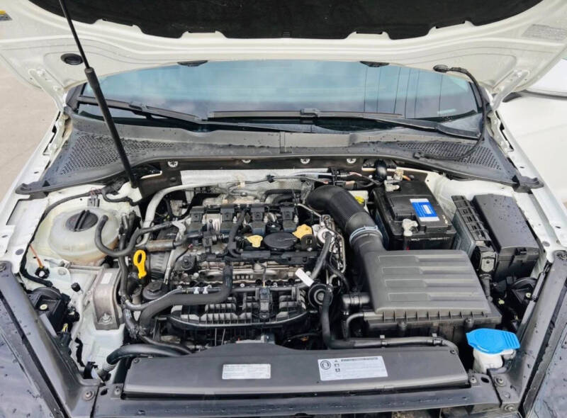 2017 Volkswagen Golf TSI S