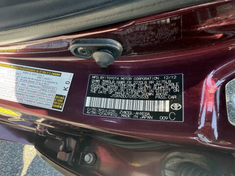 2013 Toyota Prius Three